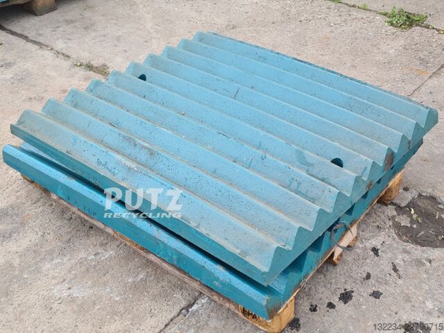 Set di ganasce di frantumazione per Metso LT95 / C95 Putz Recycling HARTL 1050