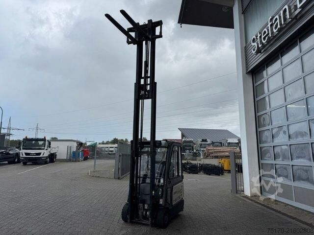 Heftruck Crown SCT6020-1.3 / Triplex 4,3m / Batterie 06/2020