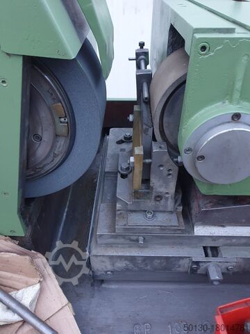 Centreerloze rondslijpmachine Ghiringhelli 