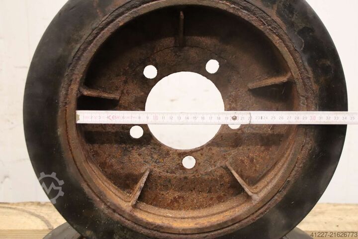 Solid rubber tires with rim, 2 pieces Renger Ø 420 x 80 mm