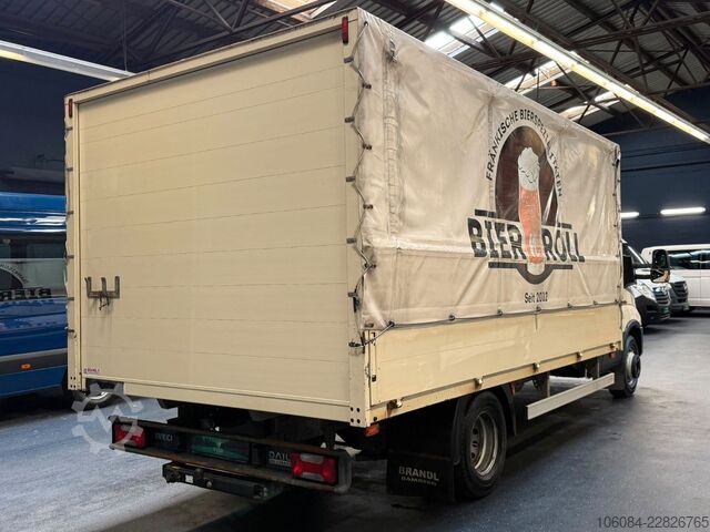 Camion de boissons IVECO Daily 72-210 Getränkeaufbau AUTOM. AC R-CAM AHK