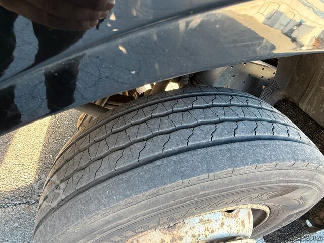 Tenteli düz yataklı kamyon MERCEDES-BENZ Atego 3 4x2 1530
