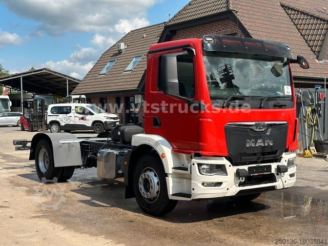 Chasis de camión MAN TGM 18.320 4x2 BL Fahrgestell *NEU*