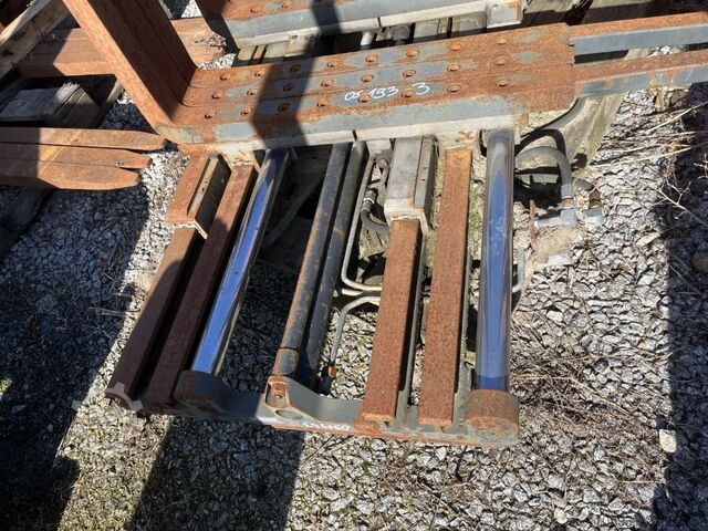 Višepaletni rukovalac Kaup 3T429B-1-2-3