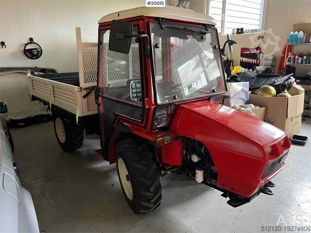 Dumpbil Goldoni Transcar 33RS 4x4 w/ 3 way tipper and Meredith and