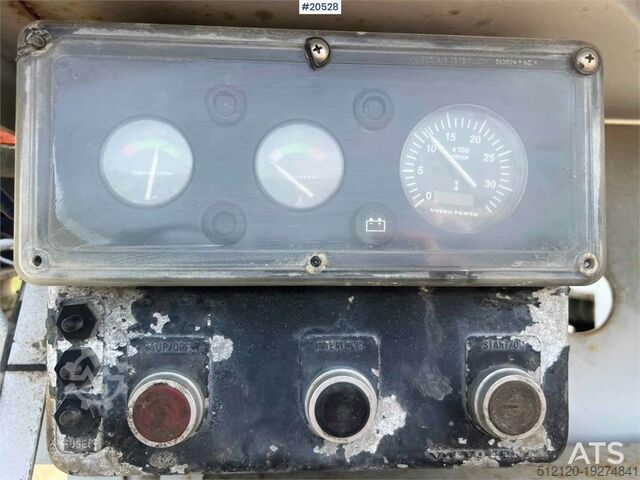 Puinbreker Haahjem ctc 110 crusher w/side conveyor and screen. WATCH
