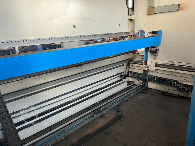 Press brake EHT Variopress 300-40