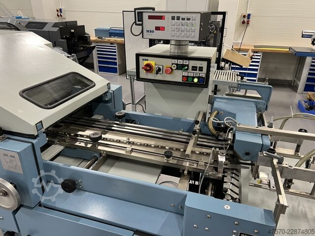 Mașină de îndoit MBO T500F Folding Machine
