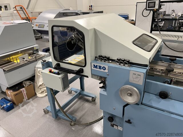 Mașină de îndoit MBO T500F Folding Machine