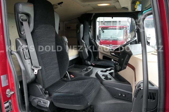 Autószállító teherautó MERCEDES-BENZ Actros 2443 Retarder Kässbohrer Supertrans