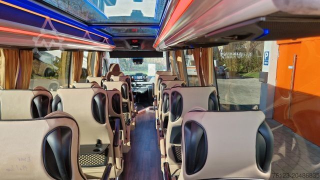 Minibús MERCEDES-BENZ 519 und 517 Glasdach XXL 20 Sitze Stock