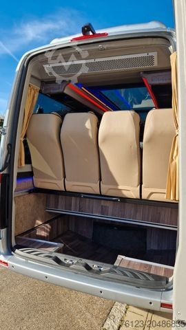 Microbuz MERCEDES-BENZ 519 und 517 Glasdach XXL  20 Sitze Stock