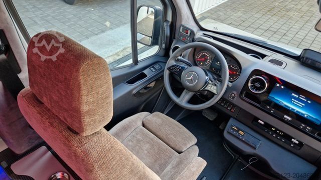 Microbuz MERCEDES-BENZ 519 und 517 Glasdach XXL  20 Sitze Stock
