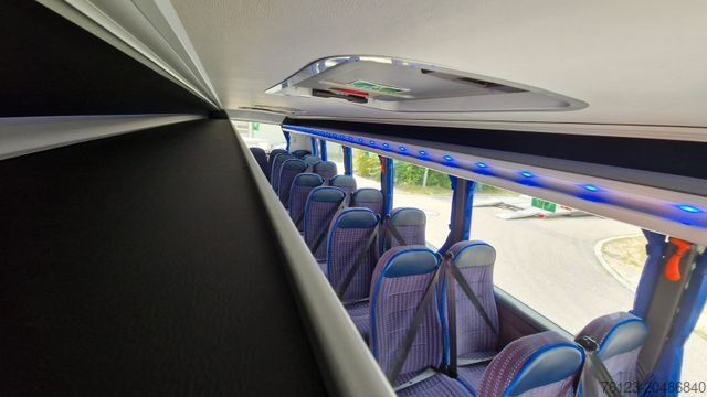 Microbuz IVECO Daily 70 Vorlauffahrzeug Ferqui Sunrise 2,5 m B