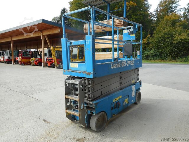 Sakse lift Genie GS-2632 ( 9,96m )
