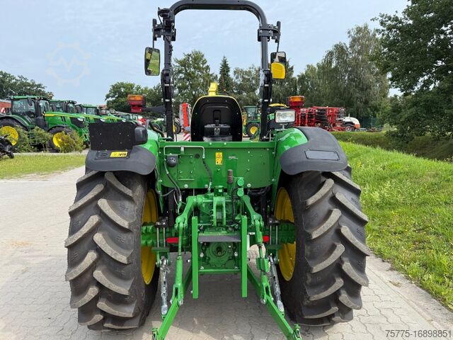 Traktor 5058E ohne Kabine