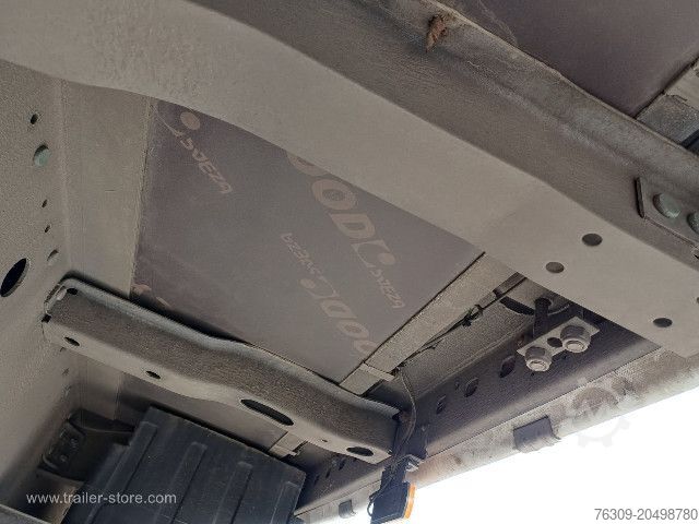 Open semitrailer with tarp Schmitz Cargobull Curtainsider Standard Getränke