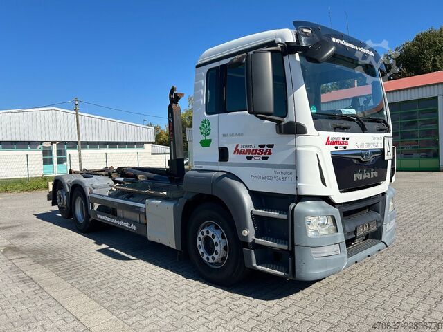 Haakarm vrachtwagen MAN TGS 26.440 / 6x2-4 / Hiab XR21S59