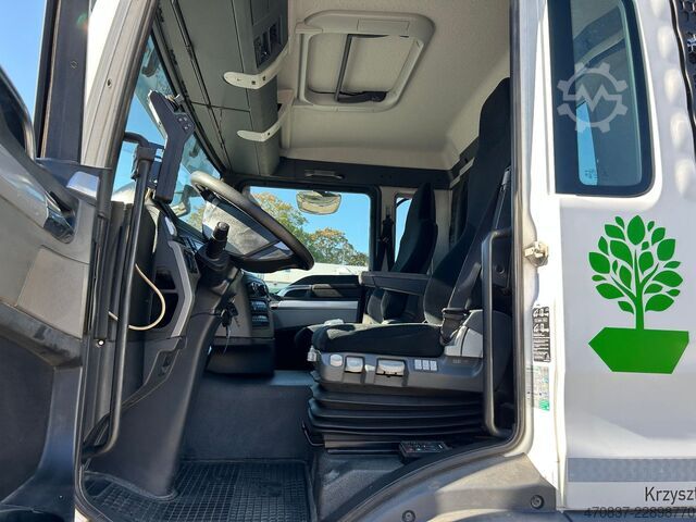 Haakarm vrachtwagen MAN TGS 26.440 / 6x2-4 / Hiab XR21S59