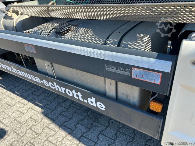 Haakarm vrachtwagen MAN TGS 26.440 / 6x2-4 / Hiab XR21S59