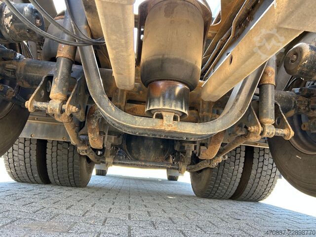 Haakarm vrachtwagen MAN TGS 26.440 / 6x2-4 / Hiab XR21S59