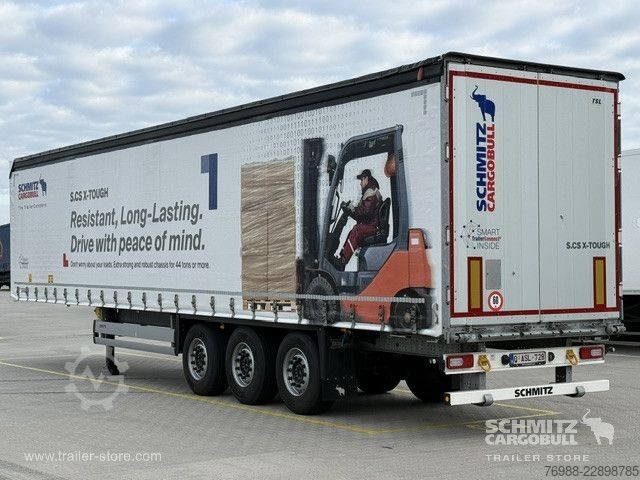 Otvorena poluprikolica sa ceradom Schmitz Cargobull Curtainsider Standard Getränke