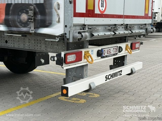 Otvorena poluprikolica sa ceradom Schmitz Cargobull Curtainsider Standard Getränke
