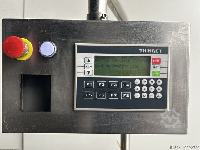 Et skud chokolade indskyder Loypack one shot moulding machine