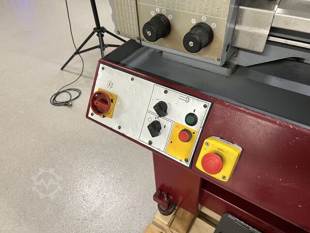 Torno central Harrison M250