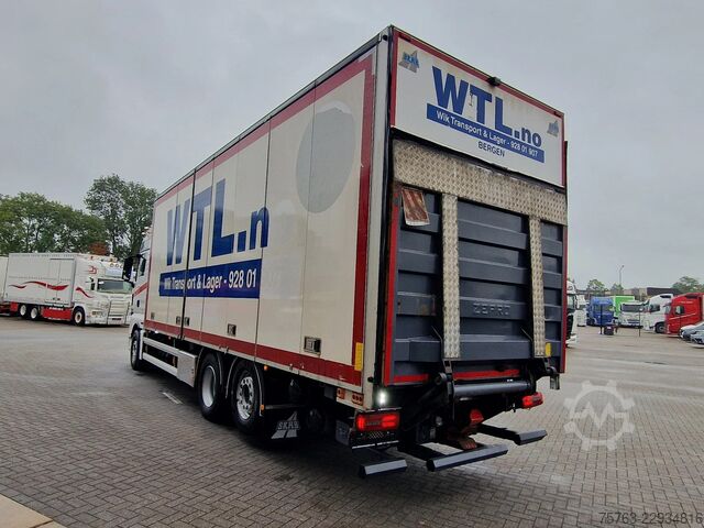βαλίτσα MAN TGX 26 510 6x2 - Box with sidedoors - Retarder ...