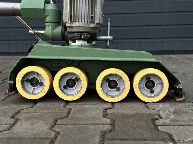 Posuw 4 rolkowy STEFF 2048 STEFF 2048