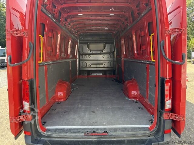 Panelová dodávka Volkswagen Crafter 35 Maxi L5H3 Extralang Kamera