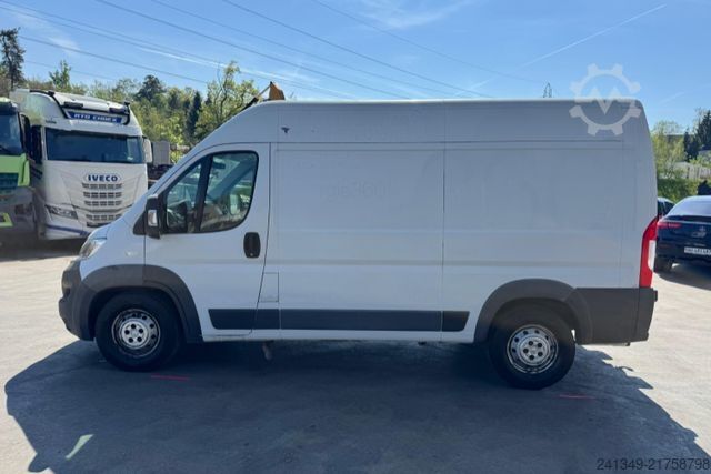 Skåpbil FIAT Ducato 3.0 Benzin