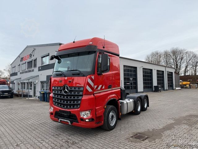 Zware vrachtwagen MERCEDES-BENZ 2663 Arocs Nebenantrieb Retarder VOLL