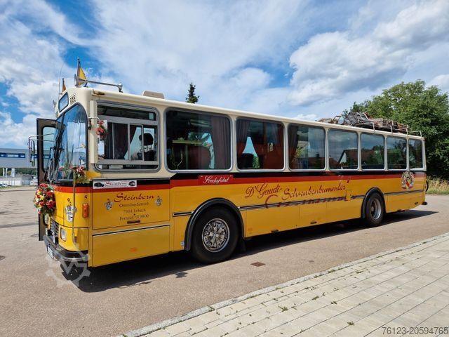 Reisebus VOLVO Paket 1 x Saurer L4C + Volvo B 10