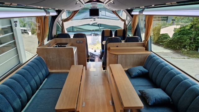 Campingvogn/autocamper Neoplan Starliner 2 XXL Wohnbus Setra