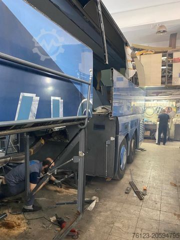 Campingvogn/autocamper Neoplan Starliner 2 XXL Wohnbus Setra