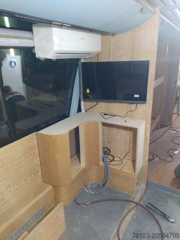 Campingvogn/autocamper Neoplan Starliner 2 XXL Wohnbus Setra