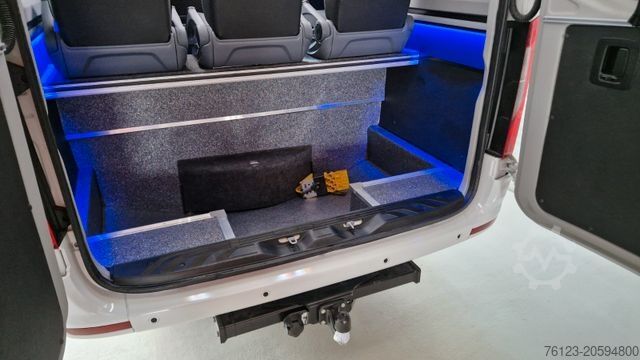Minibus MERCEDES-BENZ 519 Allrad 4 x 4 Vorlauffahrzeug neue ADA