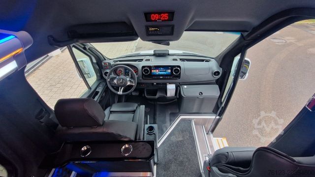 Minibus MERCEDES-BENZ 519 Allrad 4 x 4 Vorlauffahrzeug neue ADA
