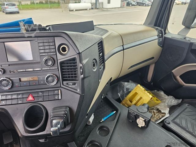 Ladbil med udskifteligt lad MERCEDES-BENZ 2545 BDF Twistlook, Klima, Euro 6, 2 x AHK