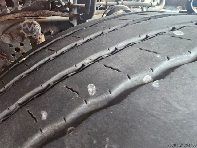 Ladbil med udskifteligt lad MERCEDES-BENZ 2545 BDF Twistlook, Klima, Euro 6, 2 x AHK