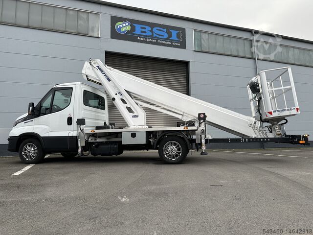 Multitel MTE270 op Iveco Daily 3,5 ton vrachtwagenverhoging Multitel MTE 270