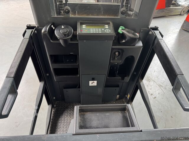 EKS 210 - Οδήγηση σε σιδηροτροχιές !! Καμπίνα 1000 χιλιοστά!! JUNGHEINRICH EKS 210 - Rail Guidance !! Cabin 1000 MM !!