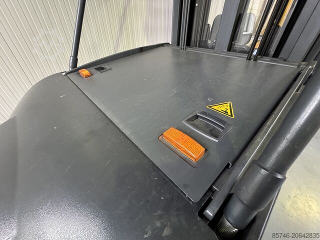 EK 1300 - Οδηγός σιδηροτροχιάς!! MAGAZINER EK 1300  - Rail Guidance !!