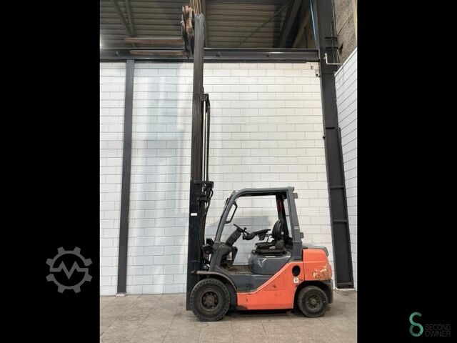 Gaffeltruck Toyota 02-8 FDF 25
