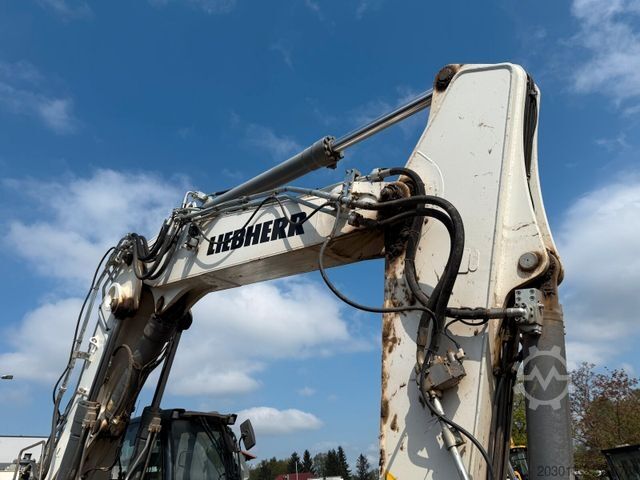Pásový bagr LIEBHERR R946 NLC Kettenbagger 45 Tonnen *4.760 H