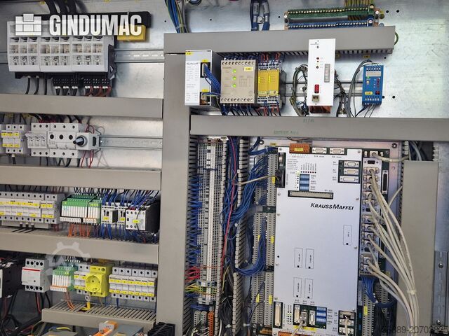 Hydraulische spuitgietmachine Krauss Maffei 150-520 C2