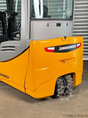 Ηλεκτρικό 4 τροχών Jungheinrich EFG 220 - Service Neu - Batterie 82% Garantie