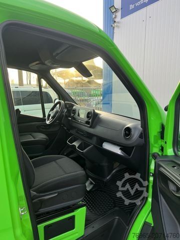 Skåpbil MERCEDES-BENZ Sprinter 316 LANG 7G-TRONIC TOTWINKEL 360°KAMERA